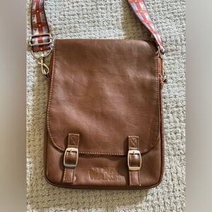 Disney D-Tech Star Wars Chewbacca Wookie Brown Crossbody Bag Purse